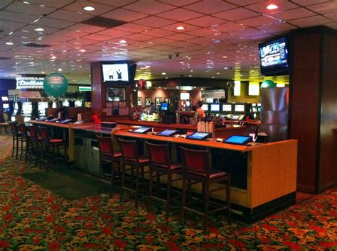 Bars with keno near me - The Garage Sports Bar & Grill has been serving Lincoln for eight years. As a family owned and operated business, The Garage Bar is as close to home as you ...